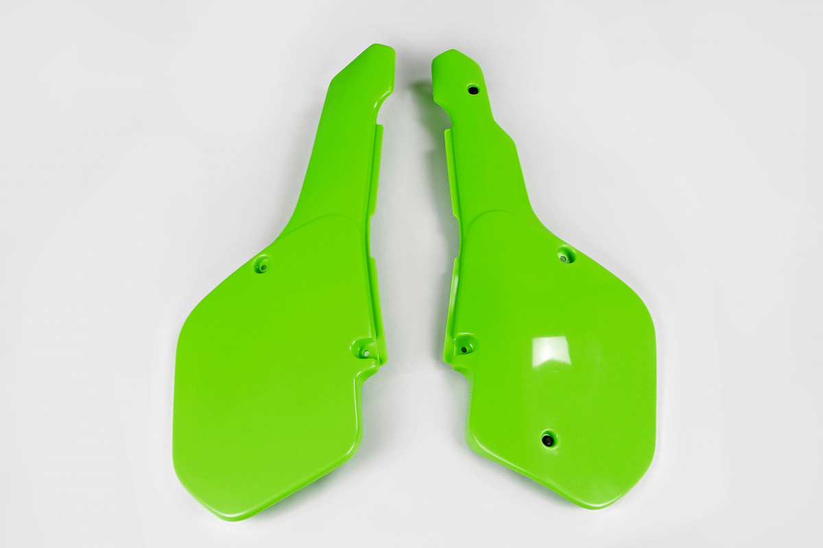 Side Panels green for Kawasaki KX 125 (1987) - KX 250 (1987) - KX 500 (1987) - REPLICA PLASTICS - KA02704-026 - Ufo Plast