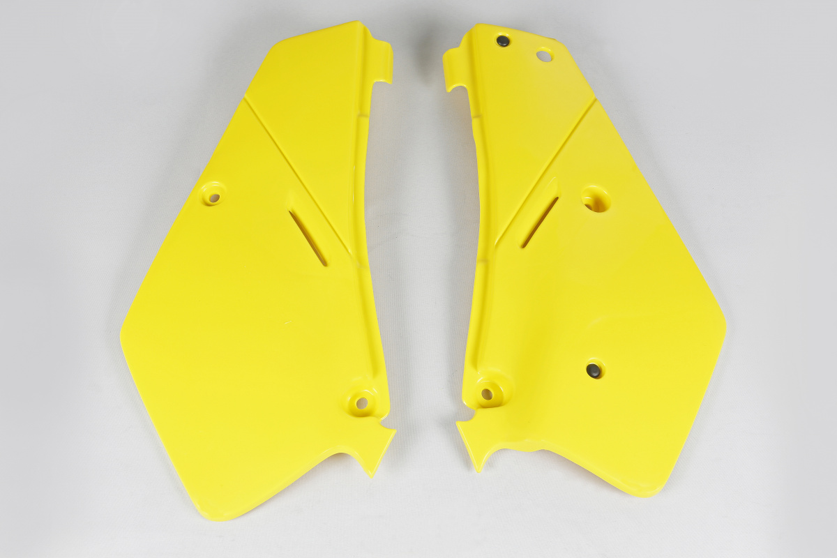 Side Panels yellow for Suzuki RM 80 (1986-99) - REPLICA PLASTICS - SU03963-101 - Ufo Plast