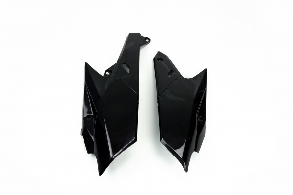 Side panels - black - Yamaha - REPLICA PLASTICS - YA04839-001 - UFO Plast