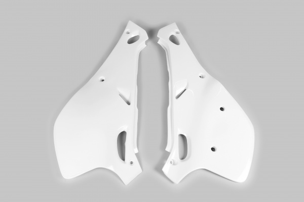 Side panels - white 046 - Yamaha - REPLICA PLASTICS - YA02857-046 - UFO Plast