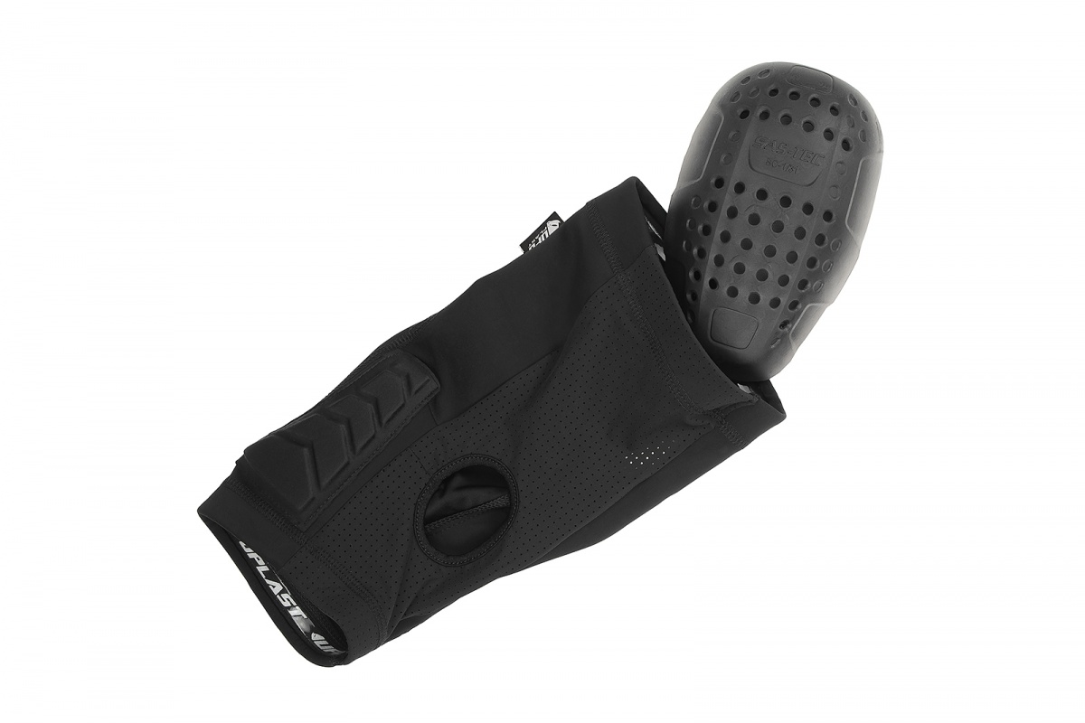 M33 mountain bike knee guards - Kneepads - KS05003-K - UFO Plast